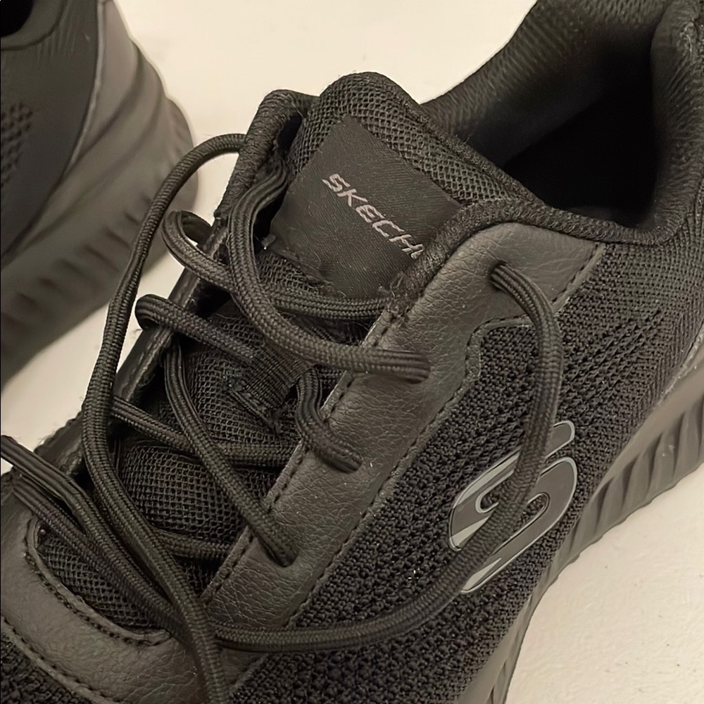 Skechers Black Athletic Shoes Breathable Mesh Design - Picture 7 of 8